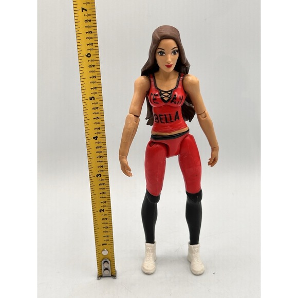 NIKKI BELLA 2016 MATTEL FIGURE DIVA WWE WWF SUPERSTAR ELITE BELLA TWINS - Picture 4 of 8